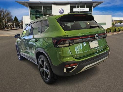 2025 Volkswagen Taos 1.5T SEL