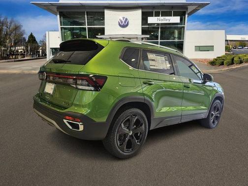 2025 Volkswagen Taos 1.5T SEL