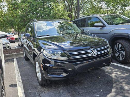 2016 Volkswagen Tiguan S