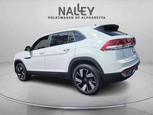 2024 Volkswagen Atlas Cross Sport 2.0T SE w/Technology 4MOTION
