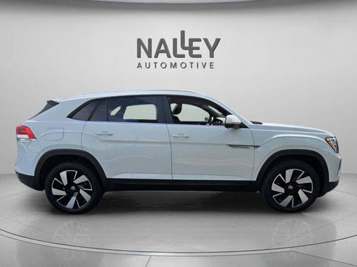 2024 Volkswagen Atlas Cross Sport 2.0T SE w/Technology 4MOTION