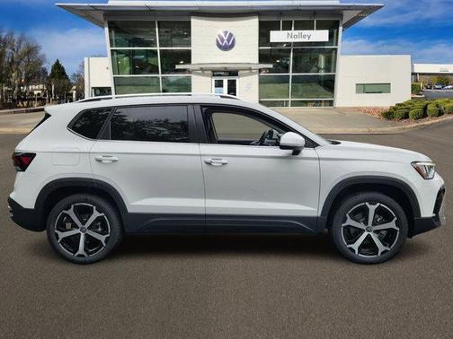 2025 Volkswagen Taos 1.5T SEL