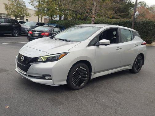 2023 Nissan Leaf SV PLUS 60 kWh