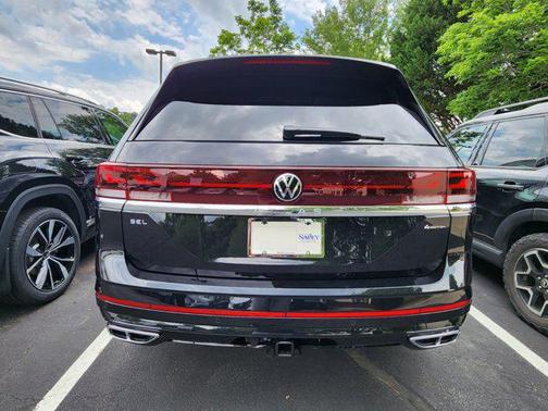 2025 Volkswagen Atlas 2.0T SEL Premium R-Line 4MOTION