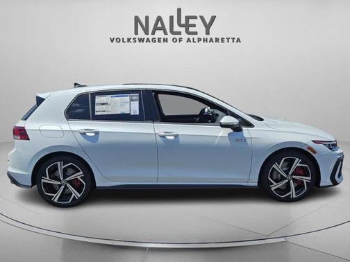 2025 Volkswagen Golf GTI 2.0T SE DSG