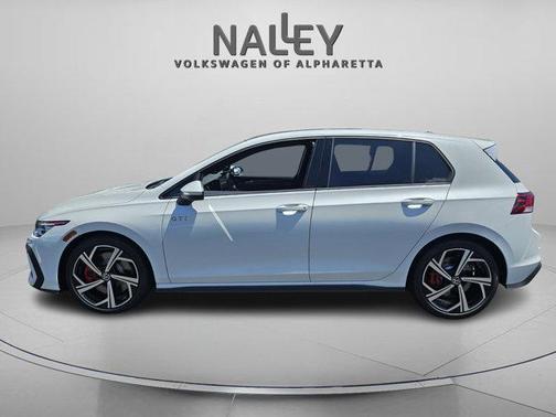 2025 Volkswagen Golf GTI 2.0T SE DSG