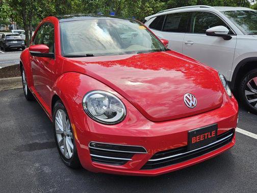 2019 Volkswagen Beetle 2.0T SE