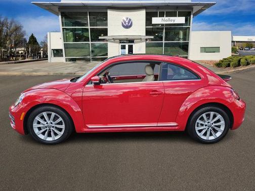 2019 Volkswagen Beetle 2.0T SE
