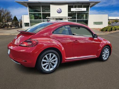 2019 Volkswagen Beetle 2.0T SE