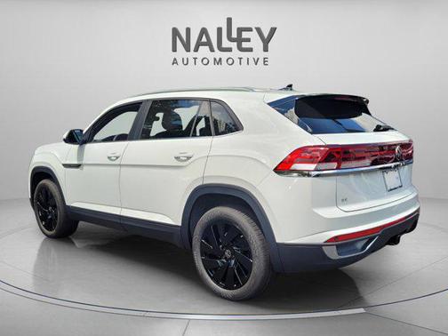 2025 Volkswagen Atlas Cross Sport 2.0T SE w/Technology