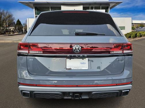 2025 Volkswagen Atlas 2.0T Peak Edition