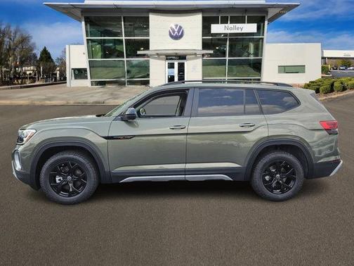 2025 Volkswagen Atlas 2.0T Peak Edition