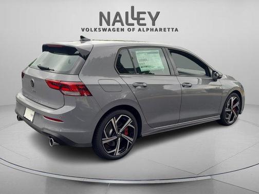 2025 Volkswagen Golf GTI 2.0T SE DSG
