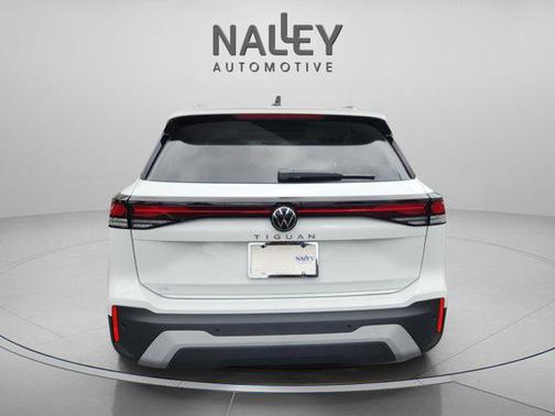 2025 Volkswagen Tiguan 2.0T SE