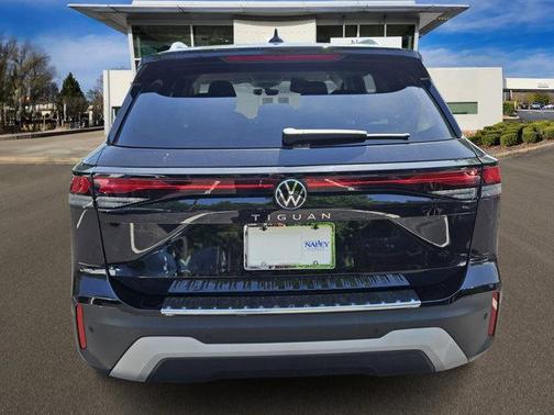2025 Volkswagen Tiguan 2.0T S