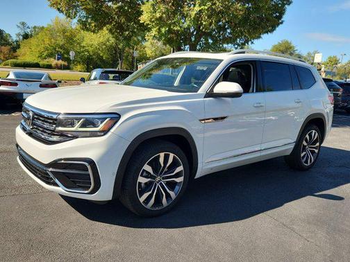 2022 Volkswagen Atlas 3.6L SEL Premium