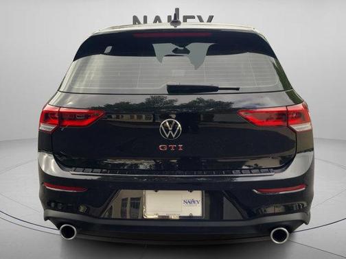 2025 Volkswagen Golf GTI 2.0T SE DSG