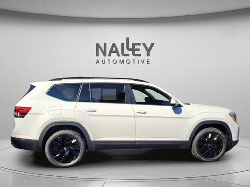 2025 Volkswagen Atlas 2.0T SE w/Technology 4MOTION