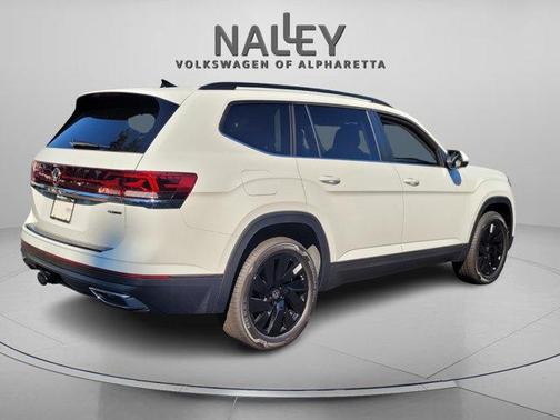 2025 Volkswagen Atlas 2.0T SE w/Technology 4MOTION