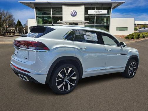 2025 Volkswagen Atlas Cross Sport 2.0T SEL Premium