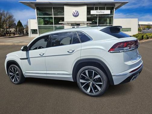 2025 Volkswagen Atlas Cross Sport 2.0T SEL Premium
