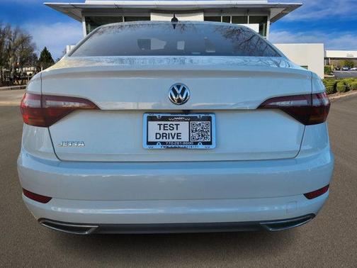 2019 Volkswagen Jetta 1.4T SEL Premium