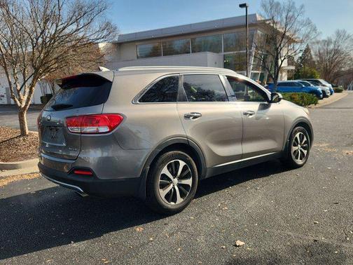 2016 Kia Sorento EX