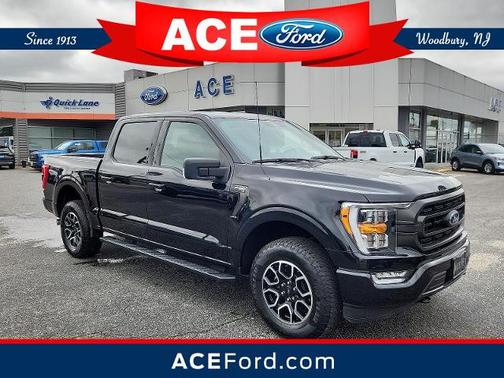 AGATE BLACK METALLIC 2023 Ford F-150 XLT Truck