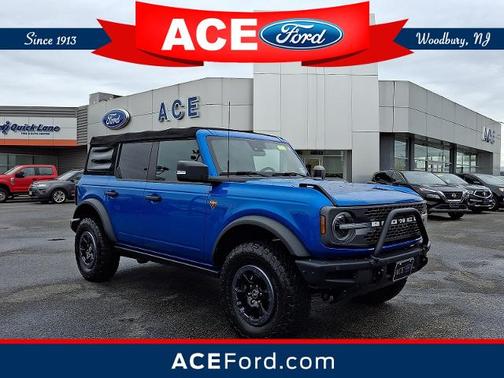 VELOCITY BLUE METALLIC 2021 Ford Bronco BADLANDS