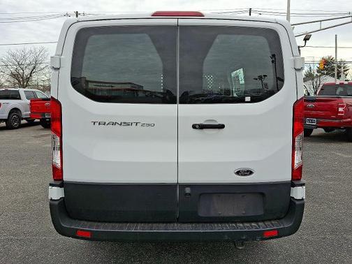 2023 Ford Transit-250 XL 130