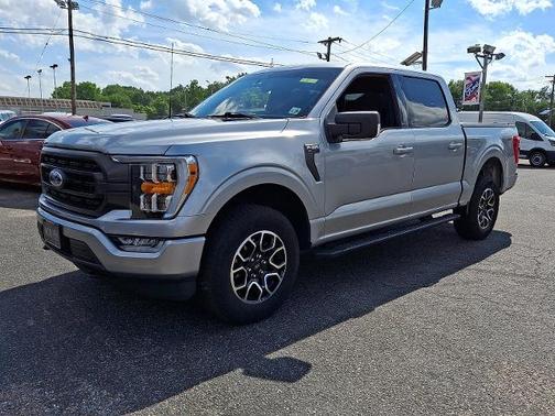 ICONIC SILVER METALLIC 2023 Ford F-150 XLT