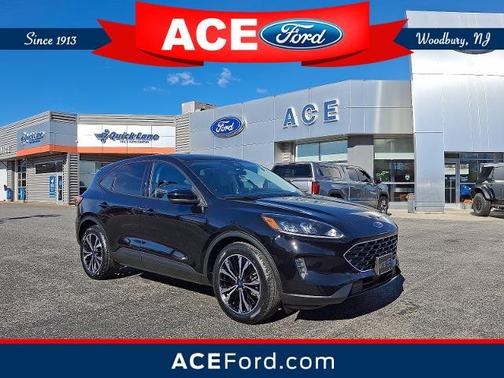2022 Ford Escape SE