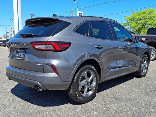 CARBONIZED GRAY METALLIC 2023 Ford Escape ST-LINE