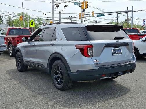 2022 Ford Explorer TIMBERLINE