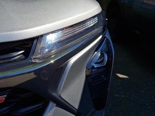 Sterling Gray Metallic 2024 Chevrolet Trax 1RS