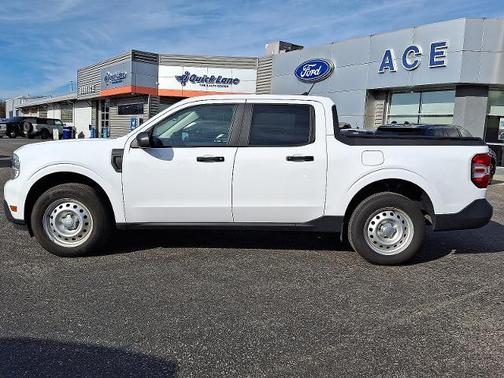 2022 Ford Maverick XL