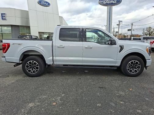 2022 Ford F-150 CONSOLE