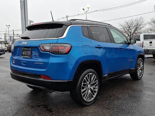Laser Blue Pearlcoat 2022 Jeep Compass LIMITED