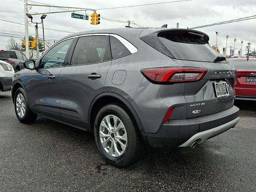 CARBONIZED GRAY METALLIC 2023 Ford Escape ACTIVE