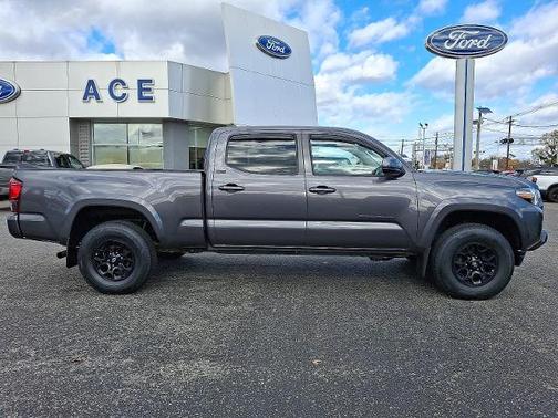 2022 Toyota Tacoma 