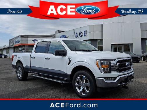 OXFORD WHITE 2023 Ford F-150 XLT