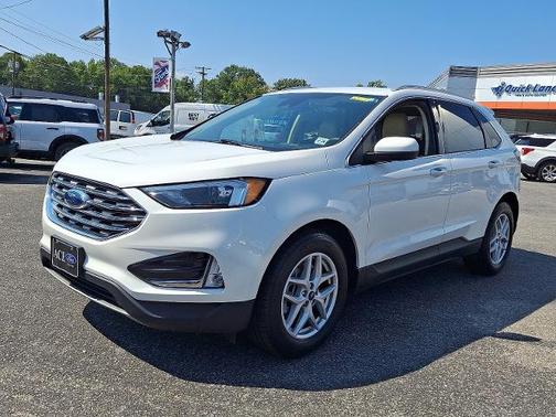 2022 Ford Edge 