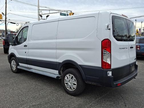 2023 Ford Transit-250 XL 130