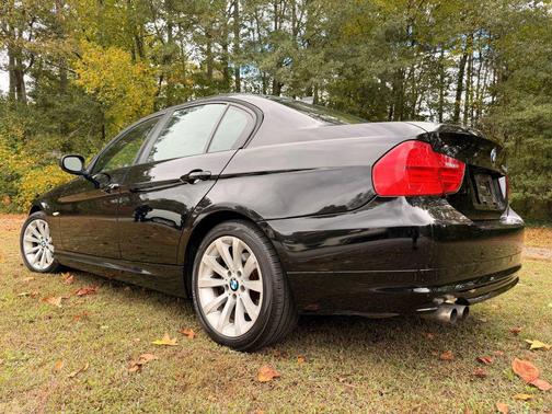2011 BMW 328 328i Sedan 4D