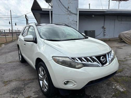 2010 Nissan Murano LE