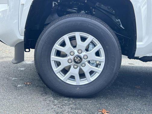 2025 Toyota Tacoma SR