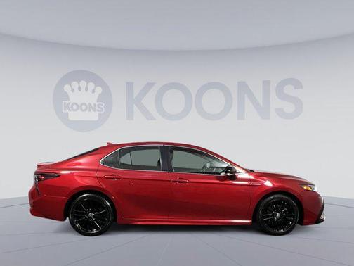 2022 Toyota Camry SE