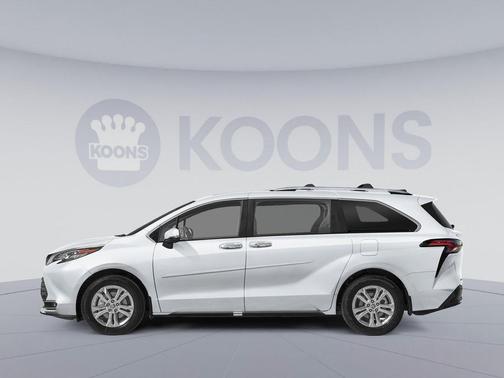 Wind Chill Pearl 2026 Toyota Sienna Platinum