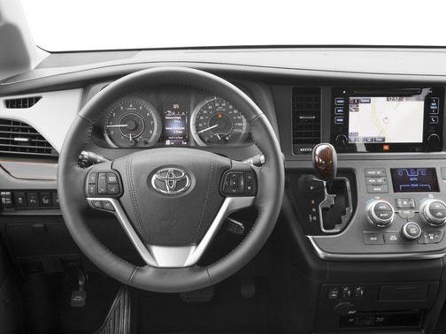 2016 Toyota Sienna Limited