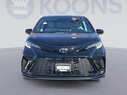 2026 Toyota Sienna XSE 7 Passenger